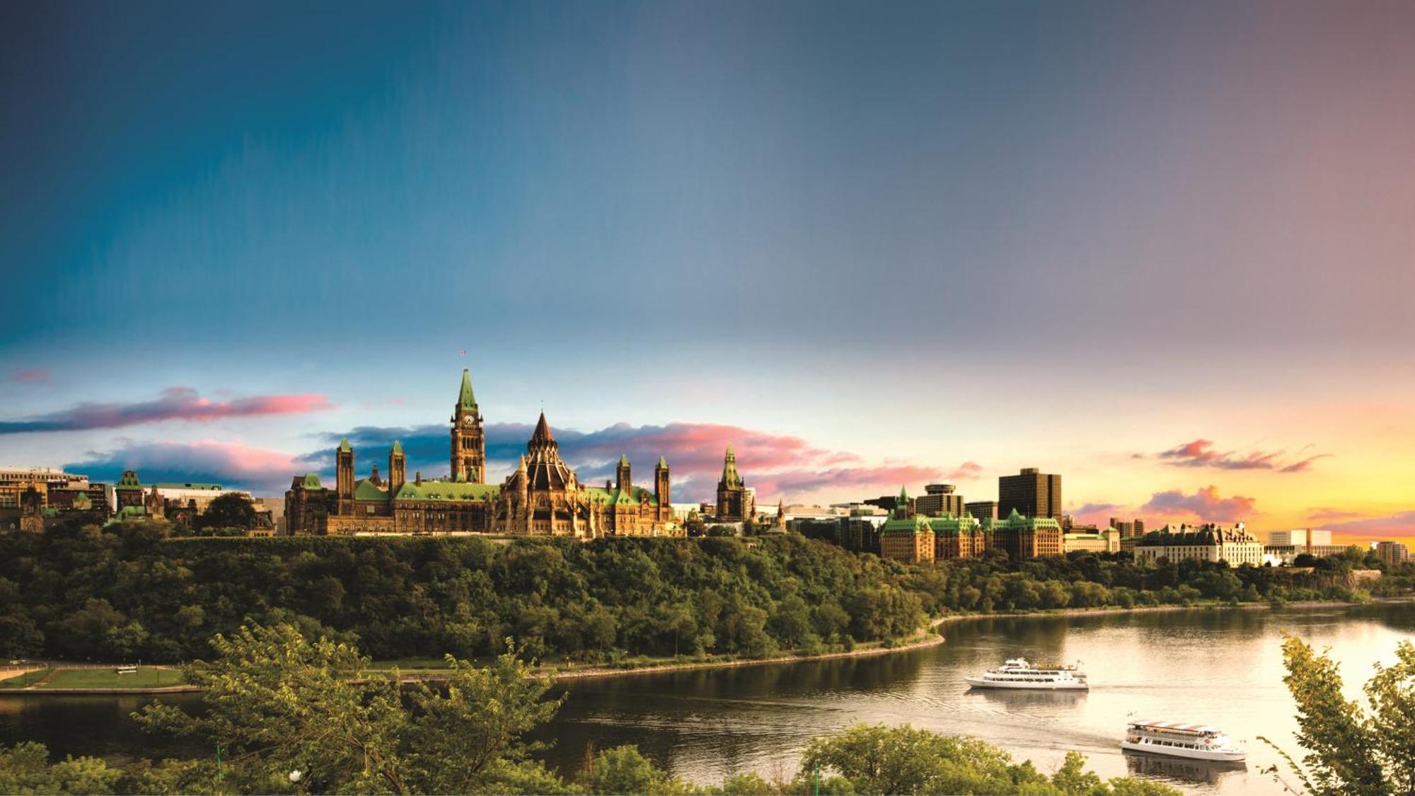 Holiday Inn - Ottawa Dwtn - Parliament Hill, An Ihg Hotel Экстерьер фото